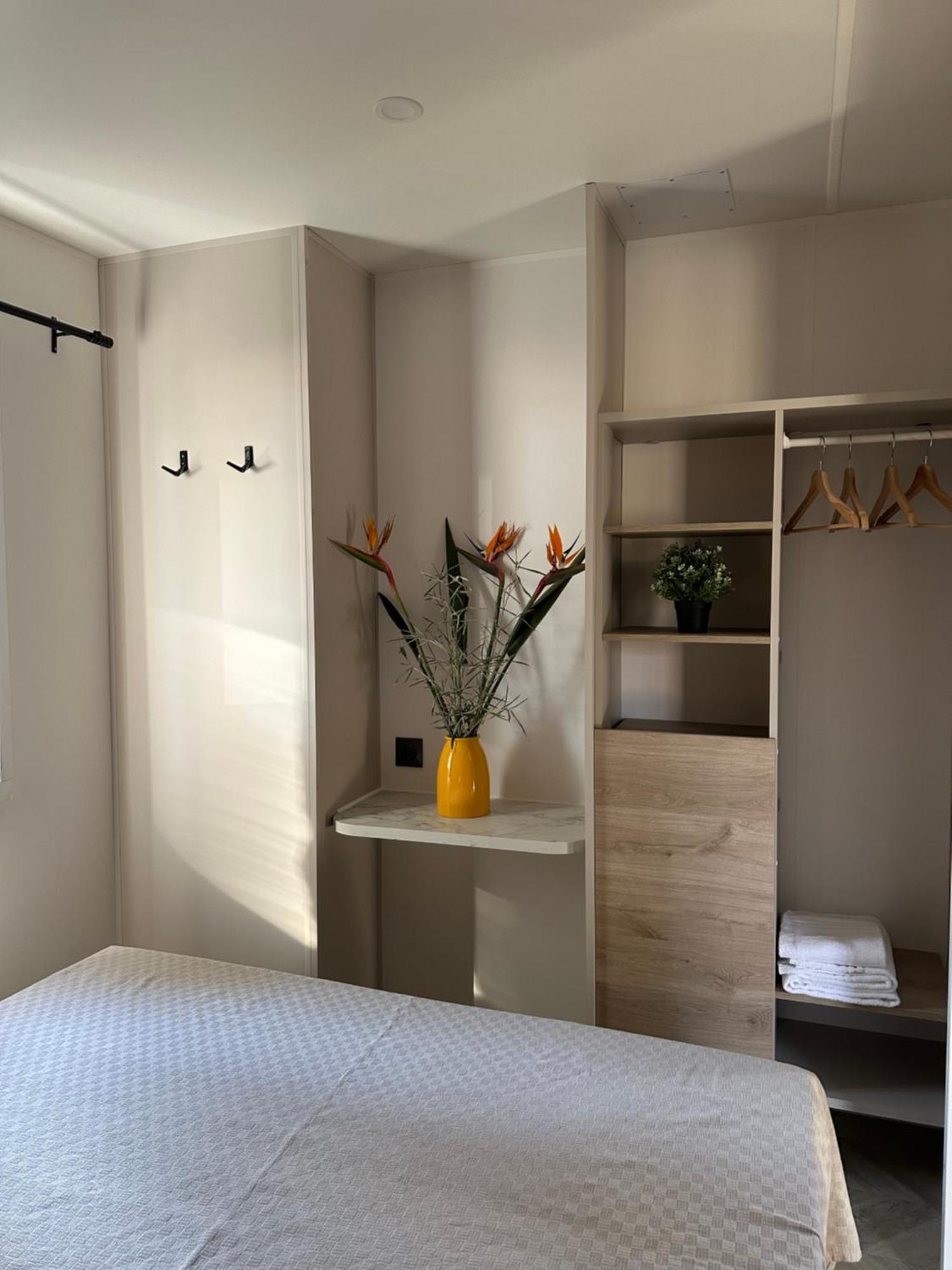 Il Pampaleone Glamping And Resort أتشيريالي الغرفة الصورة